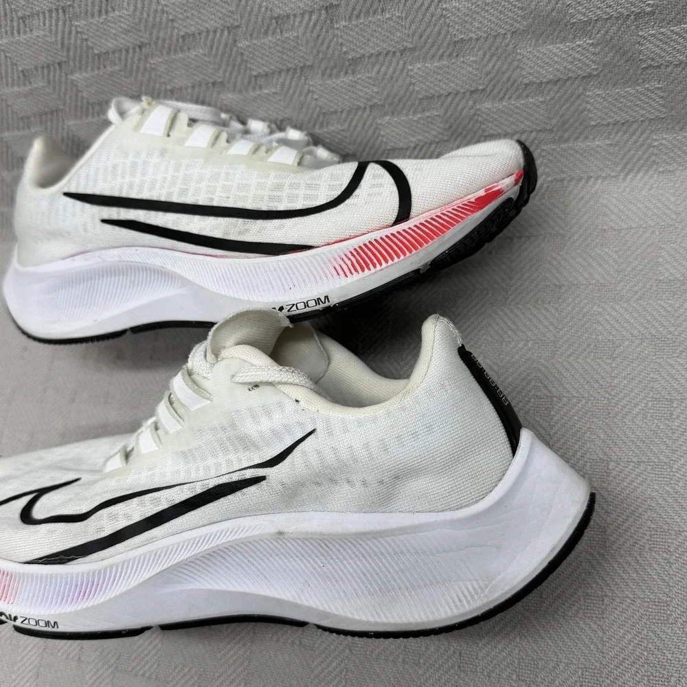 Nike Air Zoom‎ Pegasus 37 White Womens Size 7.5 Running BQ9647-103